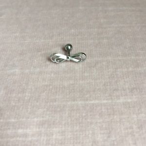 Feminine Bow Cartilage Piercing 316L